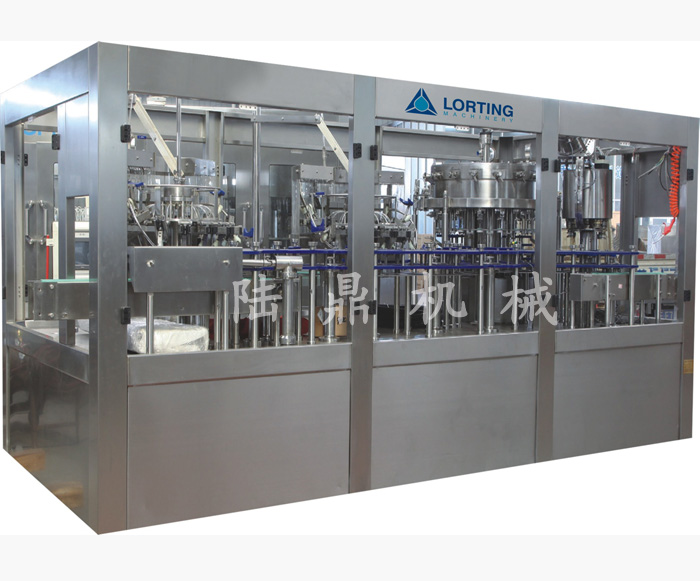 陸鼎機械生產的飲料灌裝機設備設計合理